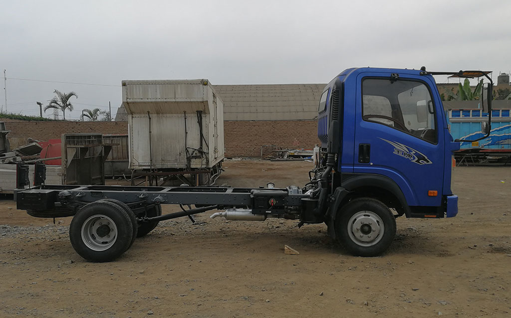 SINOTRUK CDW 4 TON