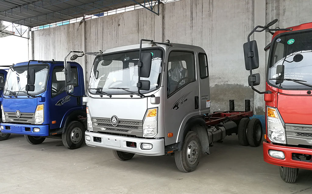 SINOTRUK CDW 4 TON